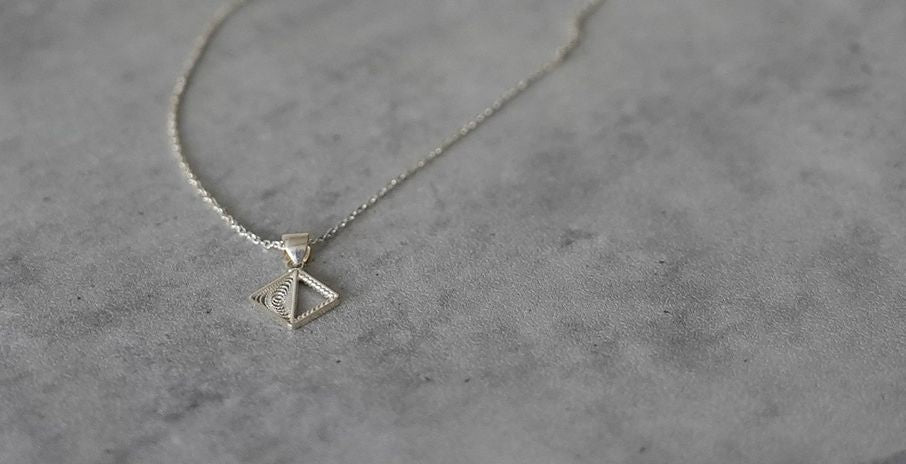 シルバーネックレス 銀線細工