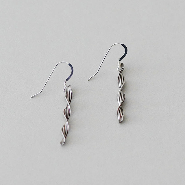 杢目銅 ピアス twist01