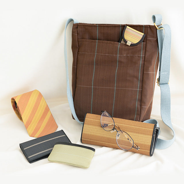 秋田八丈 めがねケース(山つつじ)