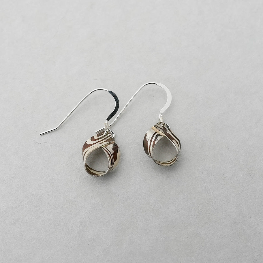 杢目銅 ピアス   drop