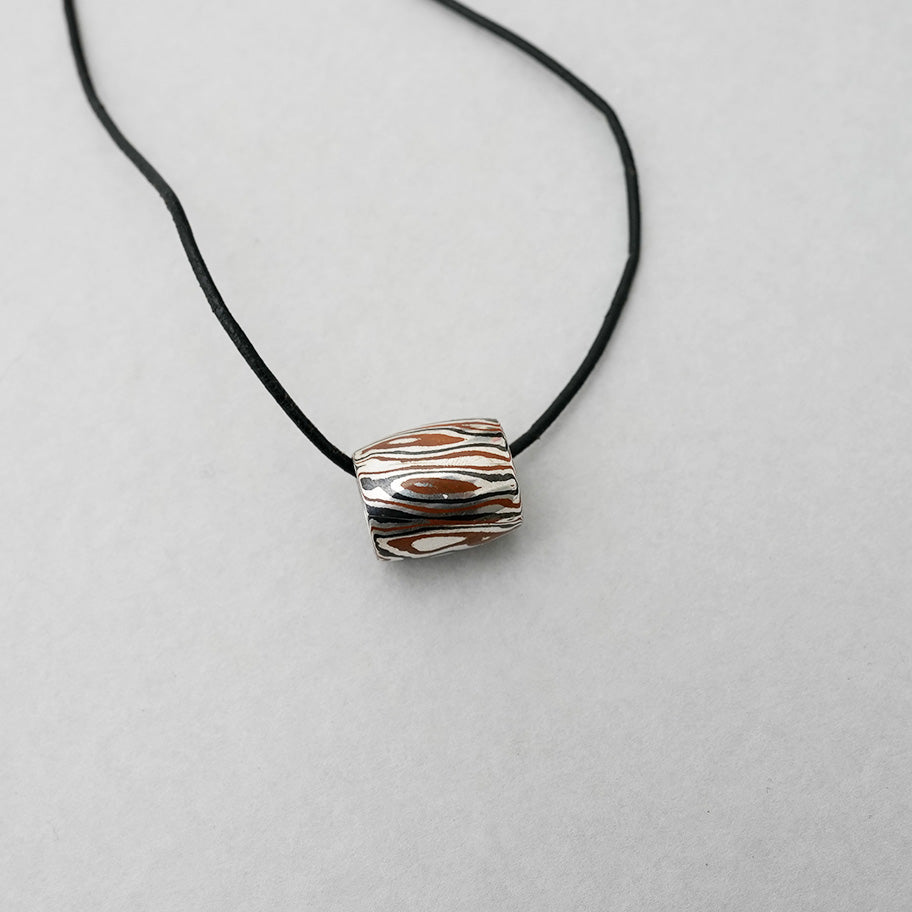 杢目銅 ペンダント  roll