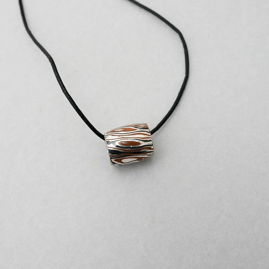 杢目銅 ペンダント  roll