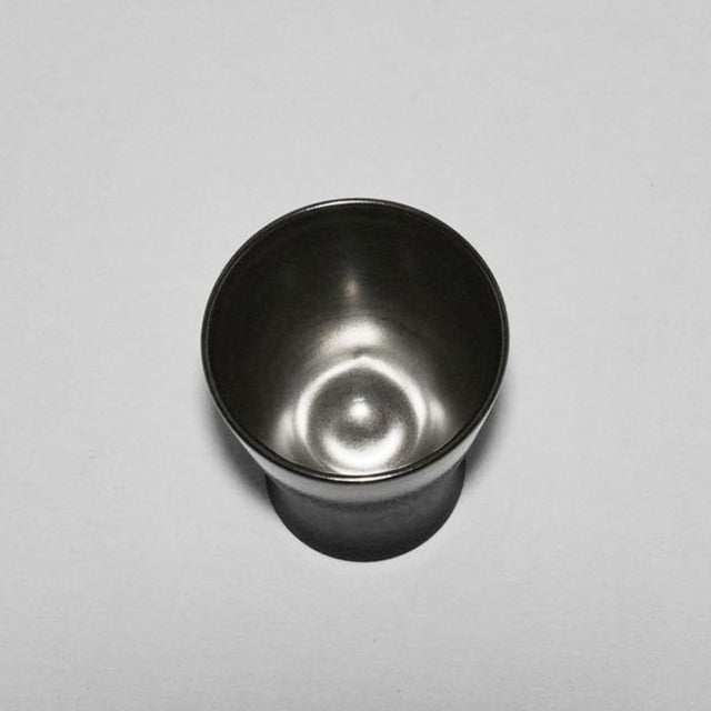 漆器 銀彩ぐい吞み(大・黒)