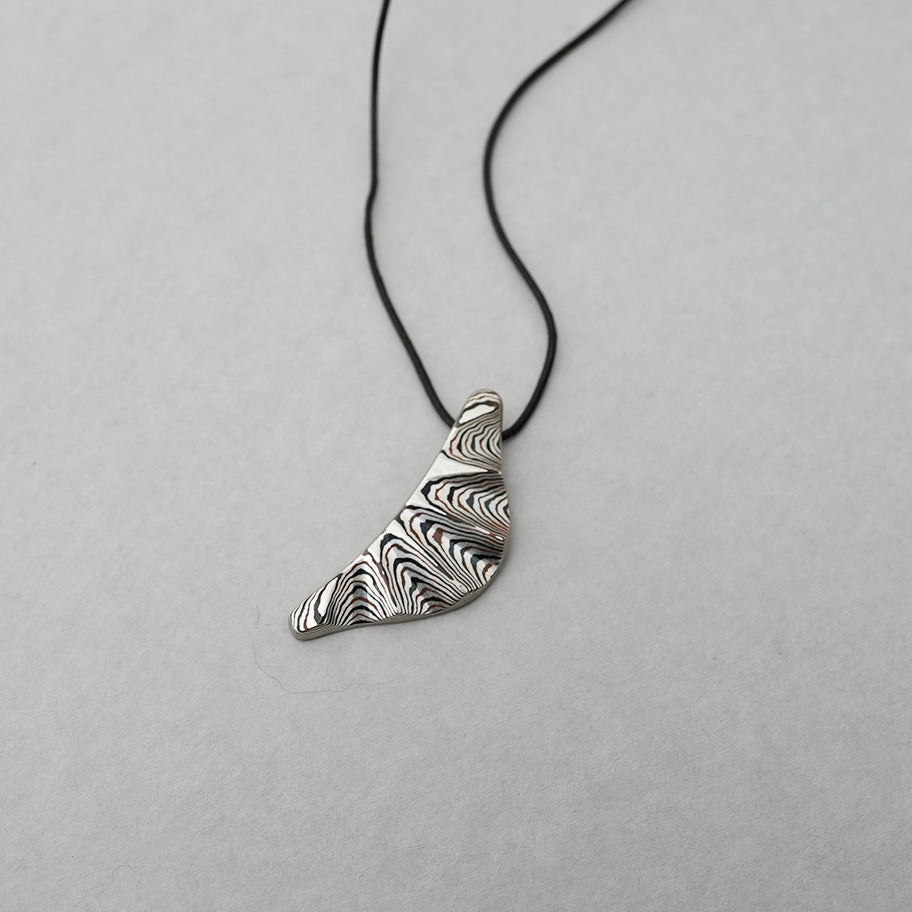 杢目銅 ペンダント shell