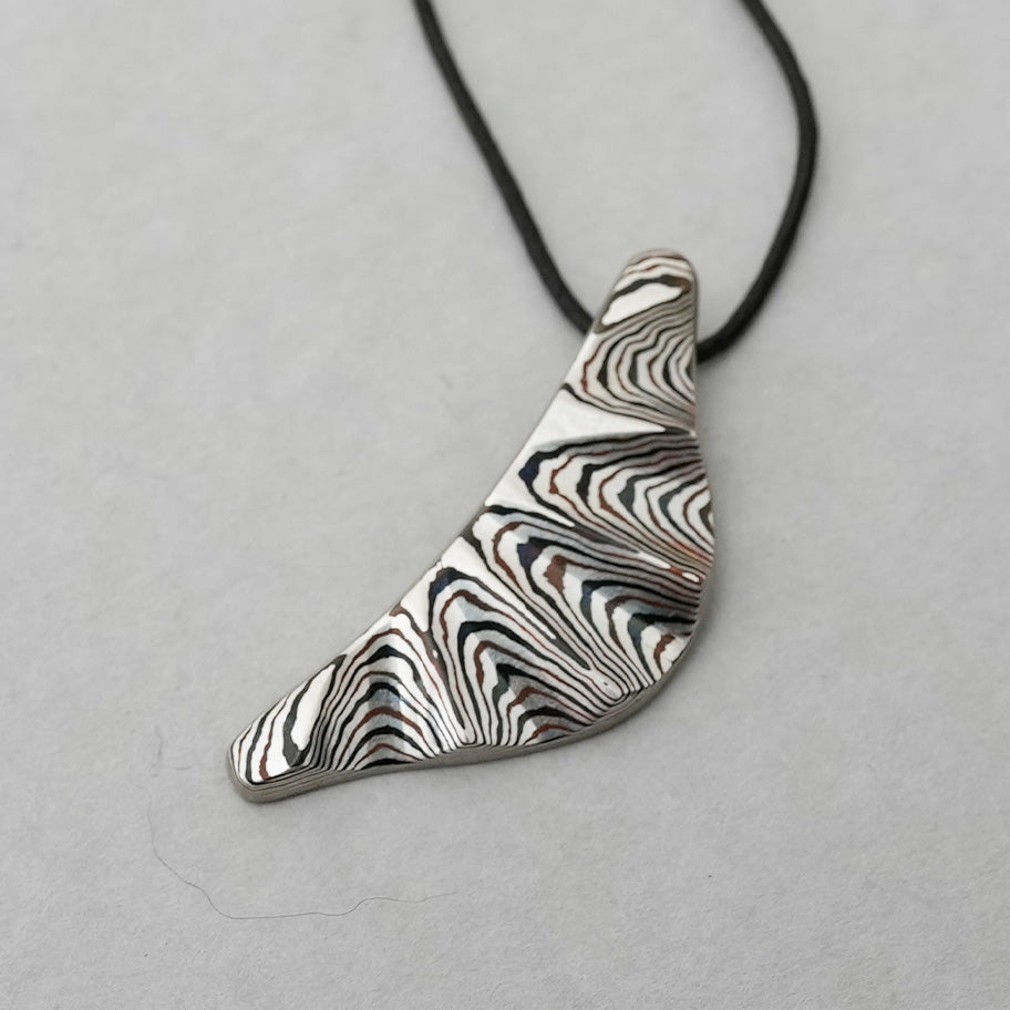 杢目銅 ペンダント shell